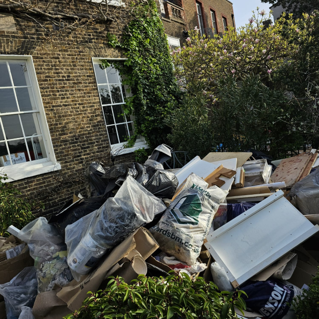 House and Property Clearance​